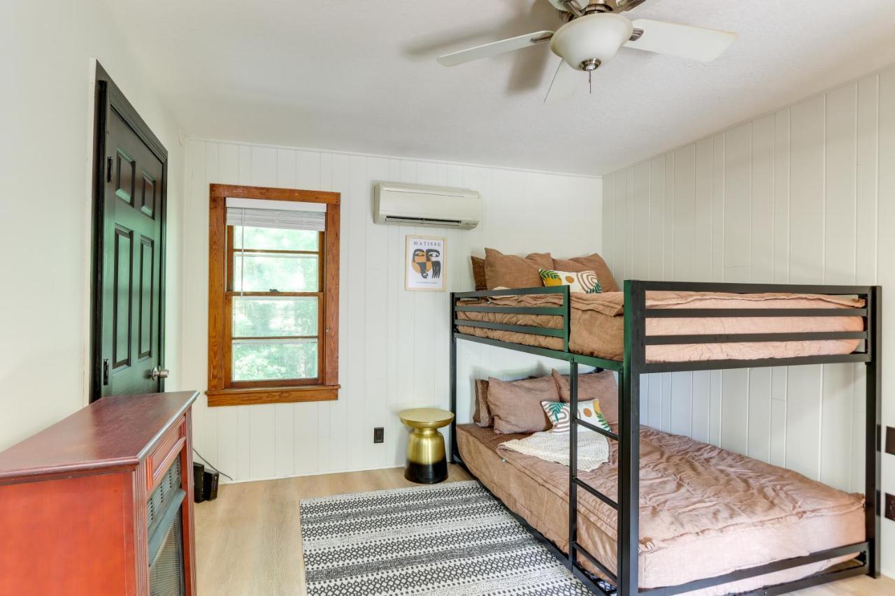 Cozy Blairsville Studio With Deck 15 Yards To Lake! Esterno foto