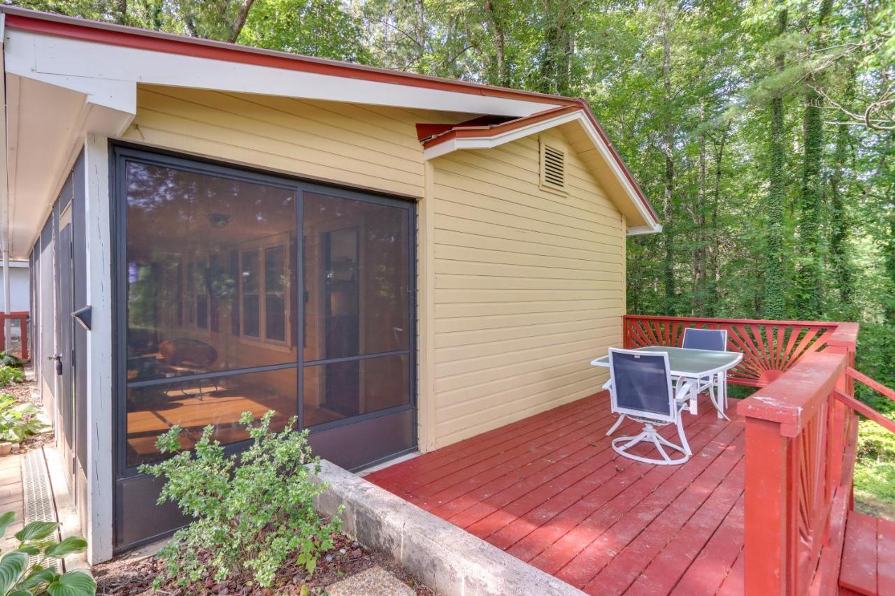 Cozy Blairsville Studio With Deck 15 Yards To Lake! Esterno foto